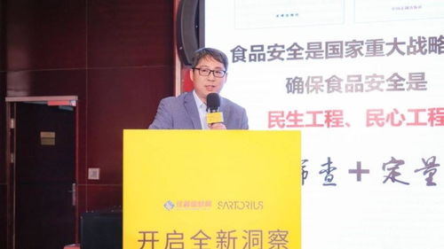 中国农大校长63岁高龄，全程站立拨穗14小时，敬业与坚持的典范